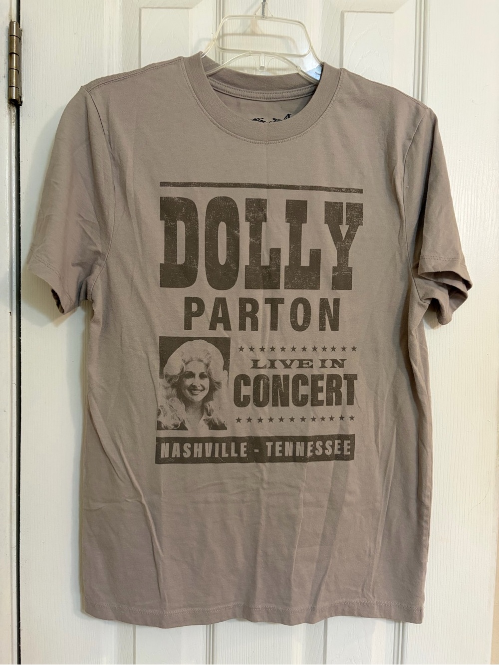 Dolly Parton 🦋 Live in Concert Nashville, TN t-shirt size small